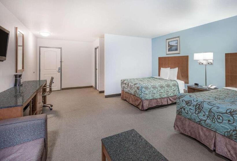 Студия Стандарт, Days Inn By Wyndham Watertown Fort Drum