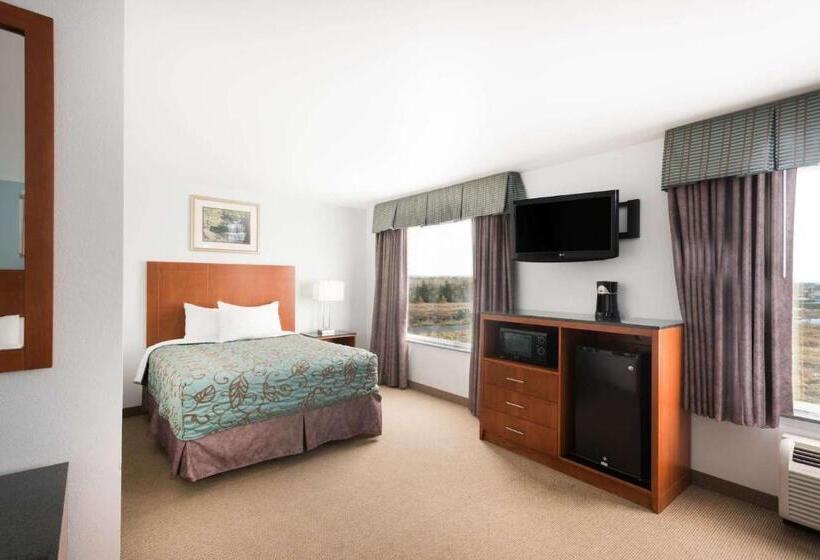Студия Стандарт, Days Inn By Wyndham Watertown Fort Drum