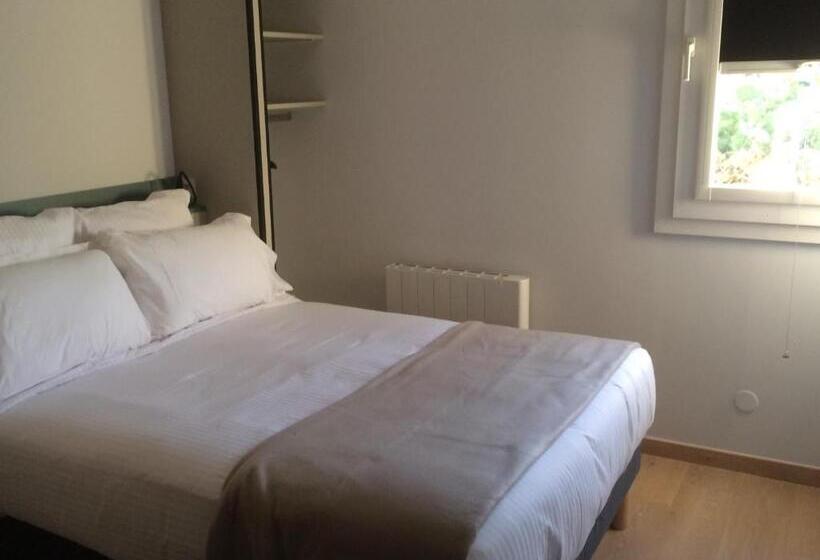 Номер Стандарт, Hôtel Azur