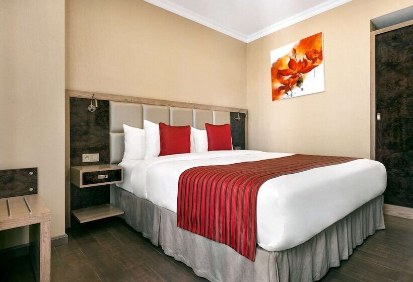 小型套房, Ramada By Wyndham Bishkek Centre