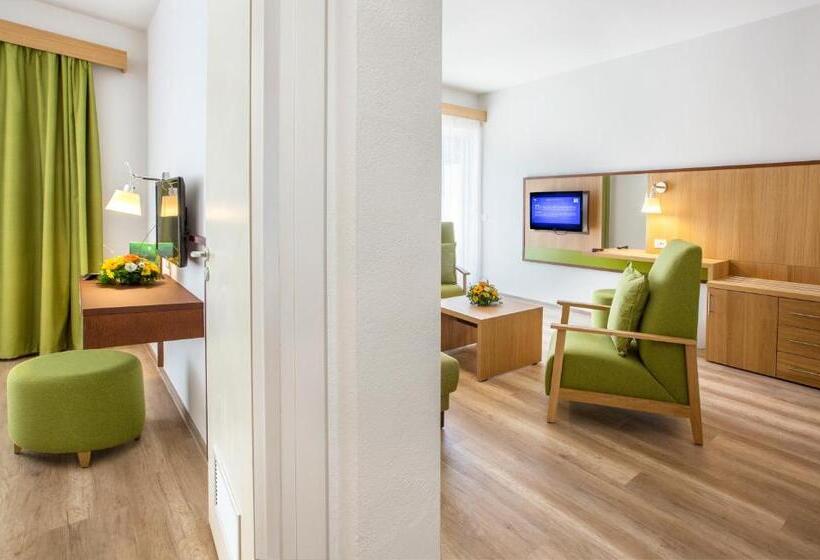 Номер Стандарт Трехместный, Robinson Apulia  All Inclusive