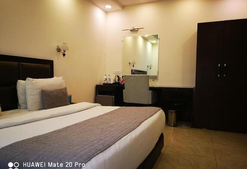Номер Стандарт, Pk Residency