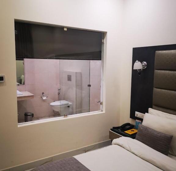 Номер Deluxe Кровать Кинг, Pk Residency