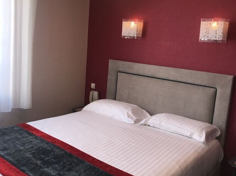 Номер Комфорт, Calme Des Pins Hôtel Piscine & Spa