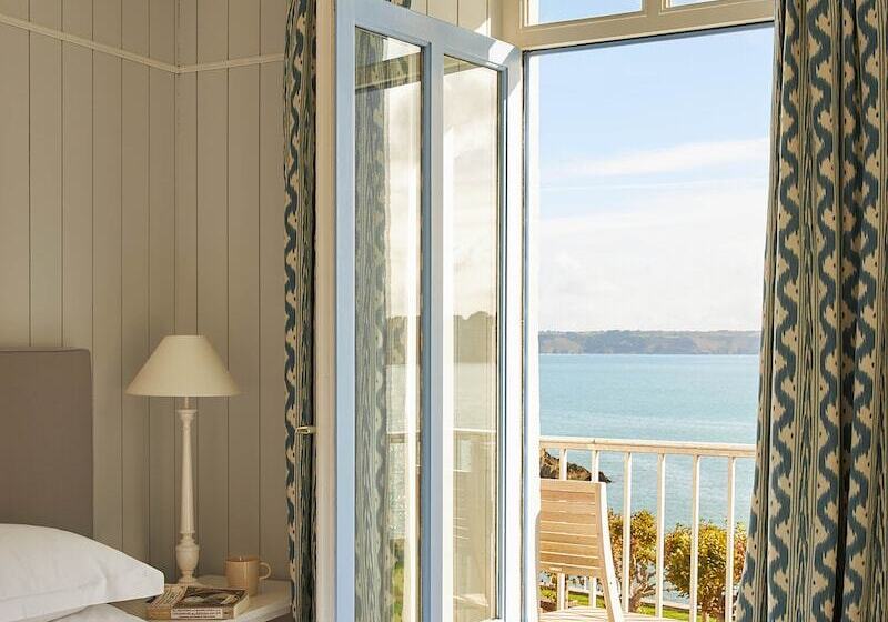 Номер Superior Вид на Море, Le Grand Hotel Des Bains & Spa   Bretagne