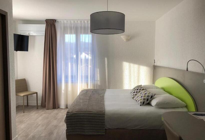 Номер Superior, Les Tilleuls Montbeliard Sud Audincourt