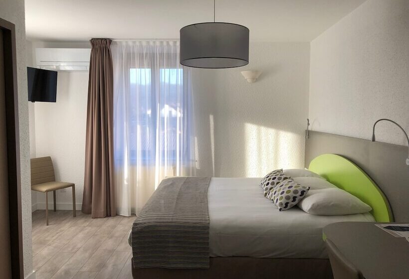 Номер Superior, Les Tilleuls Montbeliard Sud Audincourt