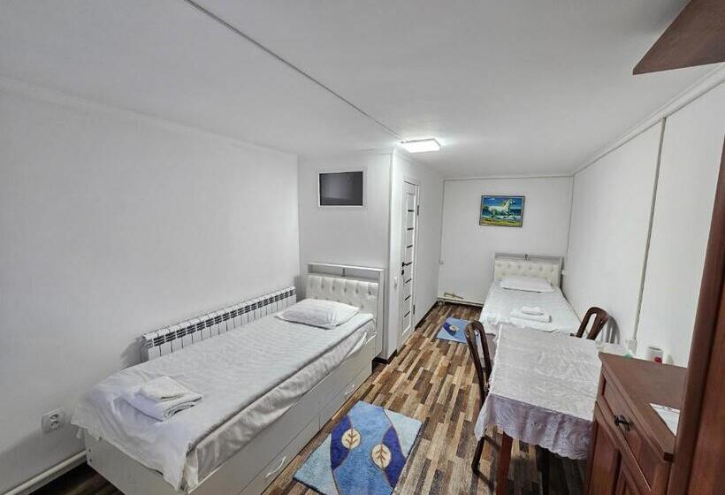 اتاق استاندارد, Guest House Tenir Too