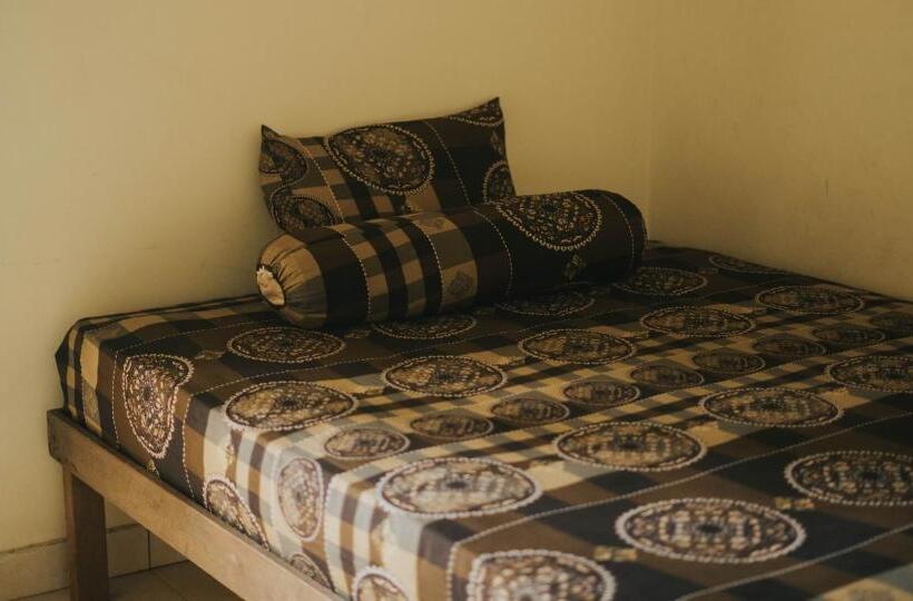 اتاق استاندارد, Kelana Guest House