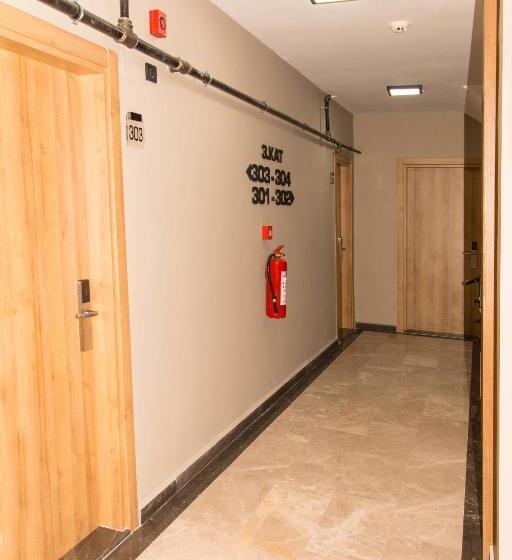 Номер Стандарт Трехместный, Fidanoğlu Suite Hotel çorlu