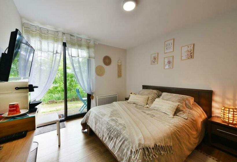 Номер Стандарт, Chambres Et Table D Hotes Du Calvaire