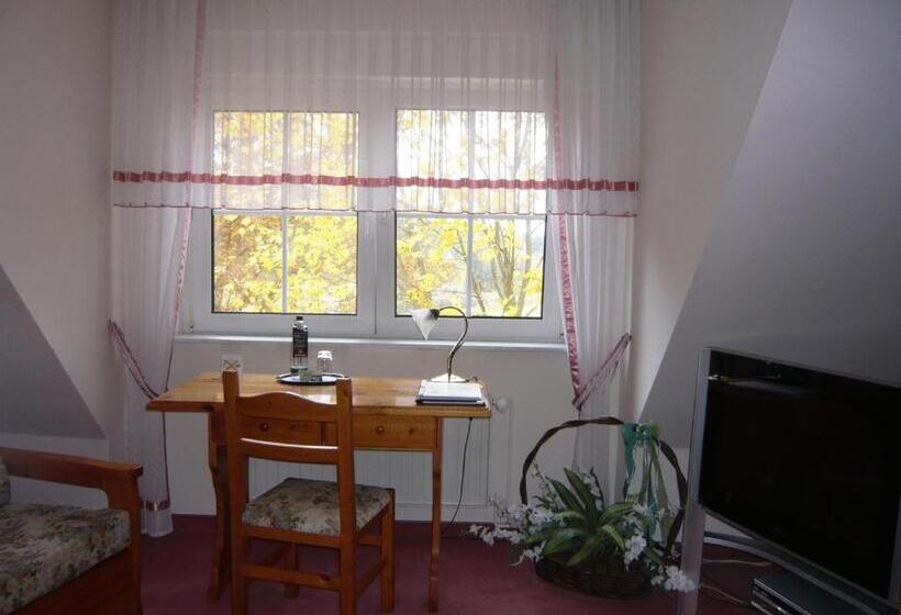 Номер Стандарт, Am Wald B&b