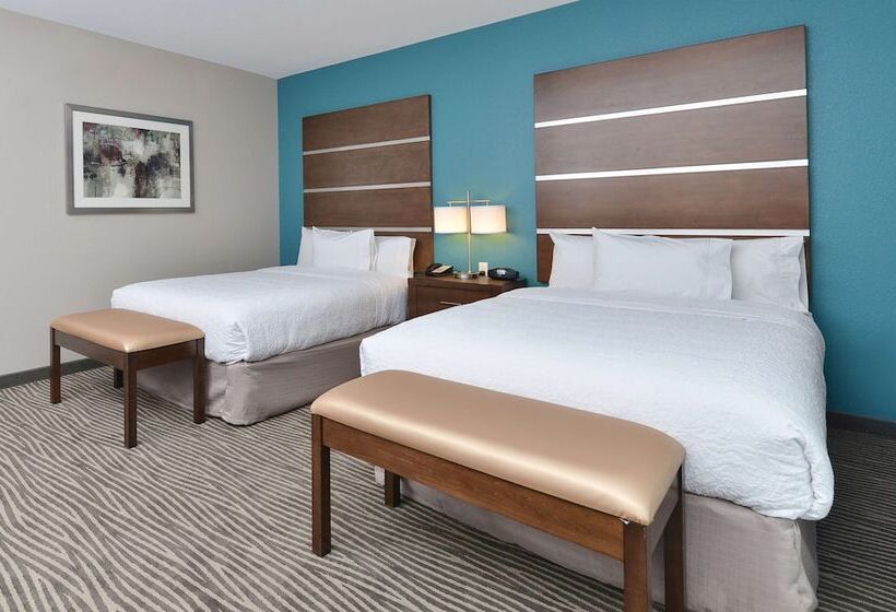 스탠다드 룸 더블 침대 2개, Hampton Inn & Suites Des Moines Downtown