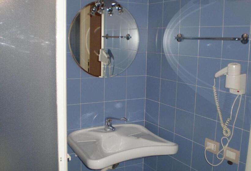 Quarto Economy, Villa Aretusi