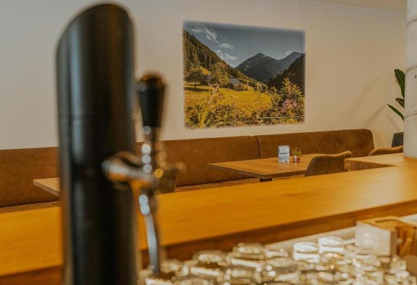 Семейный Номер, Alpinresortmontafon Garni