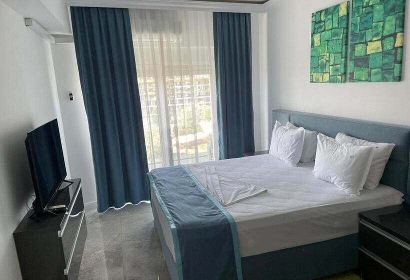 آپارتمان 1 خوابه با چشم‌انداز دریا, White Tower Apartament Privat Mamaia 504