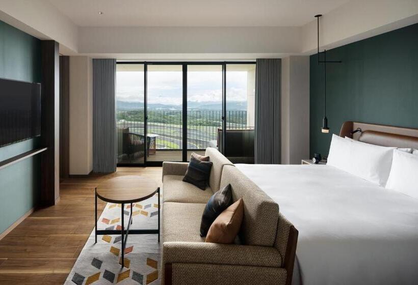 Люкс Кровать Кинг, Fuji Speedway Hotel, In The Unbound Collection By Hyatt