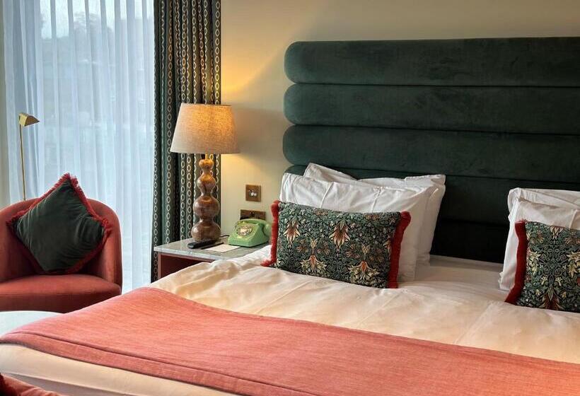 Люкс Кровать Кинг, Indigo Exeter, An Ihg