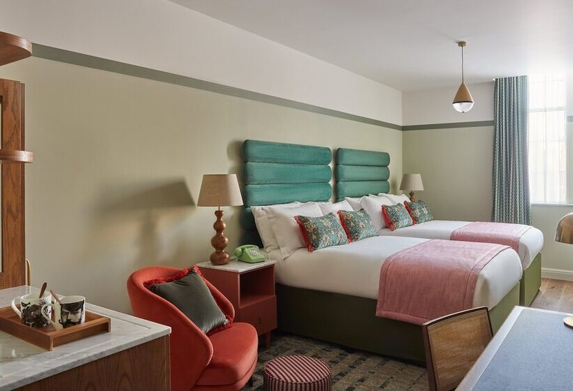 Номер Премиум, Indigo Exeter, An Ihg