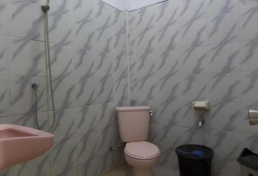 Номер Superior, Km 31 Sujono Guesthouse