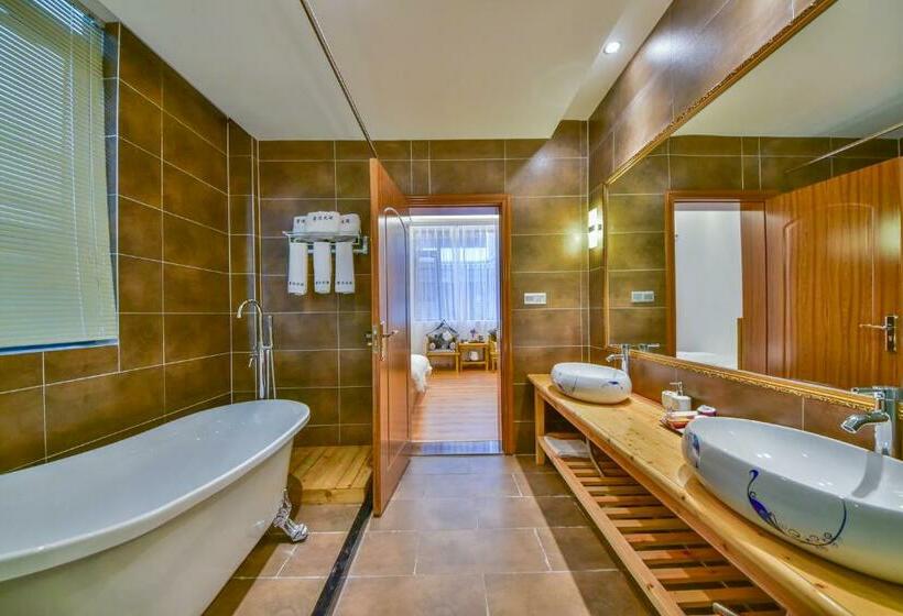 Семейный Номер, Yunshuo Dali Light Luxury Guesthouse