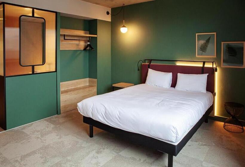 Трехместный Номер Superior, Campanile Saintbrieuc Centre  Gare