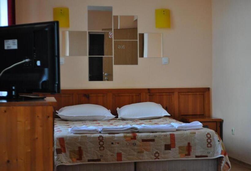 Люкс Повышенной Комфортности, Family Hotel Bansko Sofia