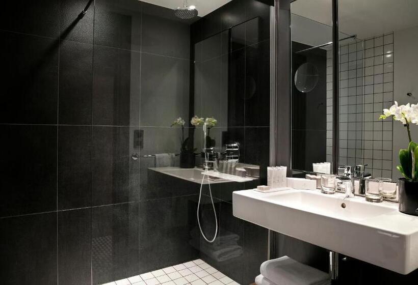 Полулюкс Панорамный Вид, Melia Paris La Defense
