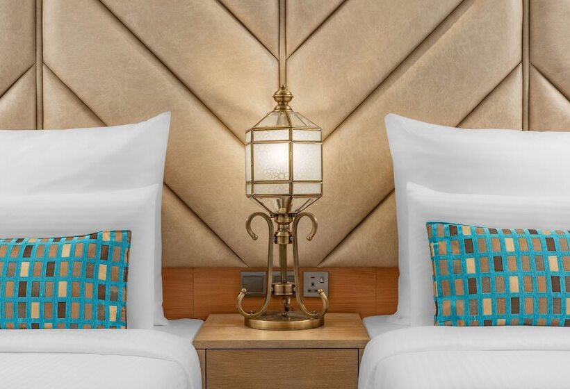 Triple Standard Room with Views, Elaf Al Taqwa