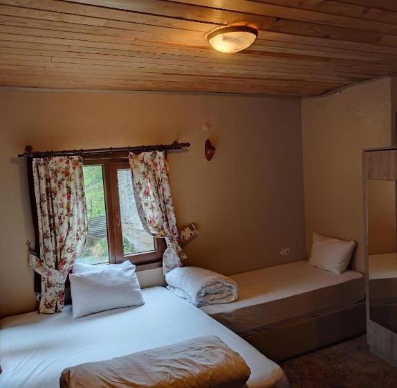 اتاق استاندارد سه نفره, Ayder Paradise Otel