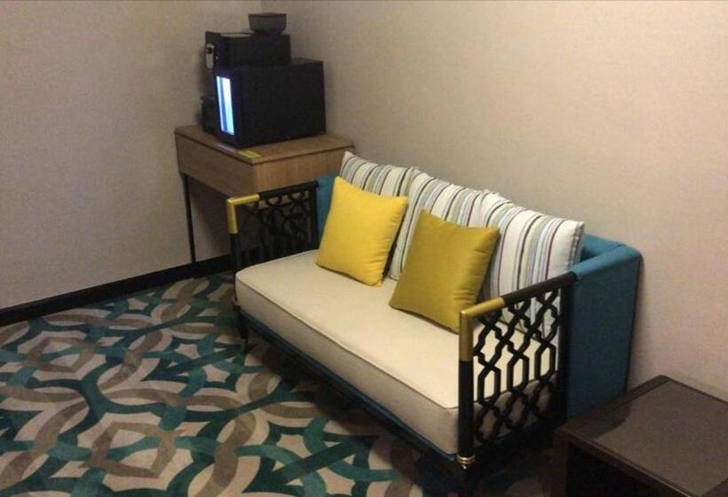 Suite Premium, Christee Suites