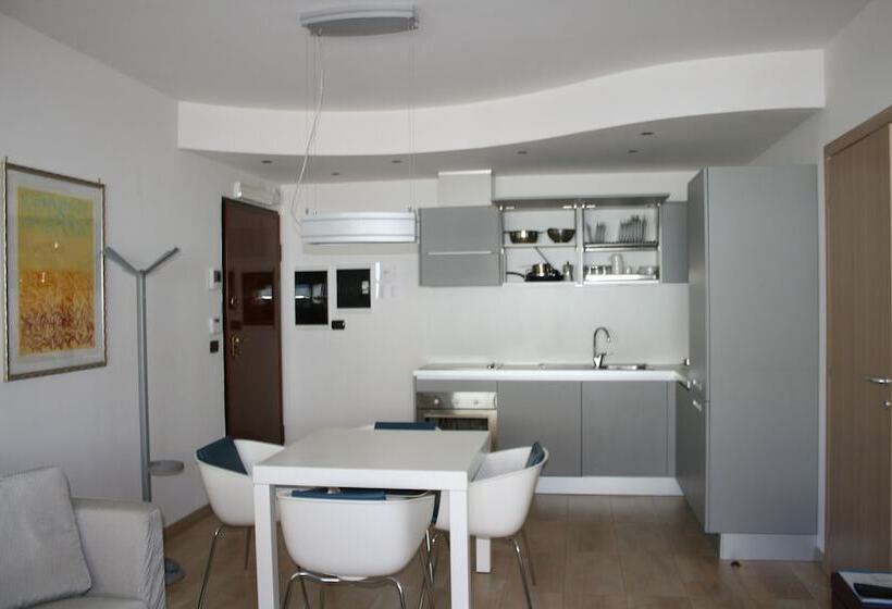 带2个卧室的公寓, Catania Hills Residence