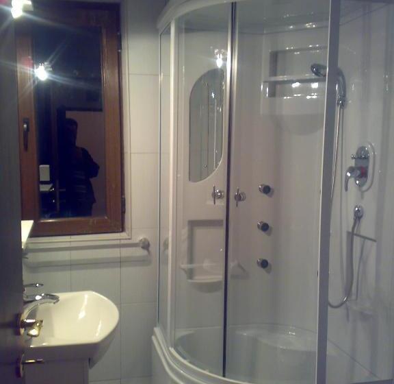 اتاق استاندارد, Corso