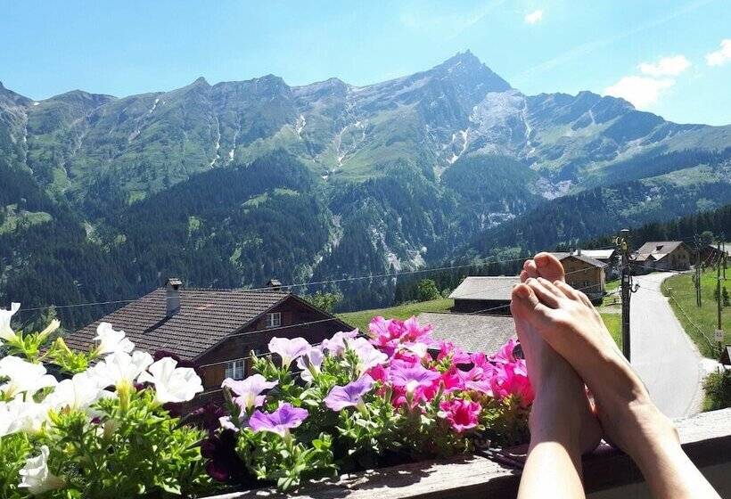 标准单人间共用浴室, Gasthaus Alpina