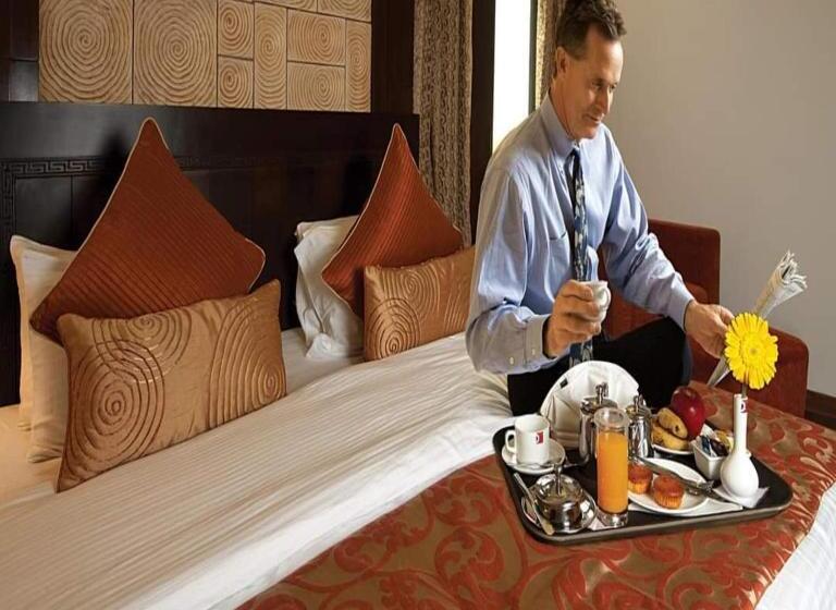 Трехместный Президентский, Comfort Inn Bl