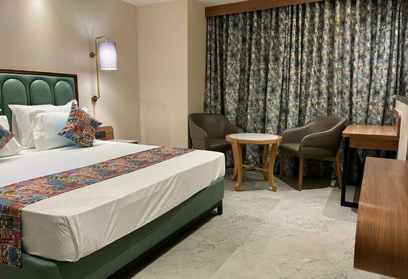 Номер Deluxe, Suvidha Suites