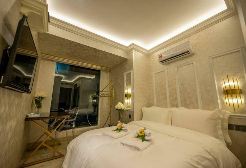 디럭스 룸, A Residence @ Between Hilton & Cititel
