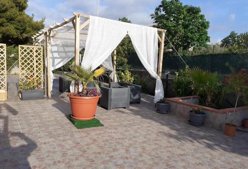 Четырехместный Номер Стандарт, B&b Il Girasole