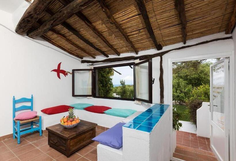سوییت لوکس, Palmasera Charming Suites