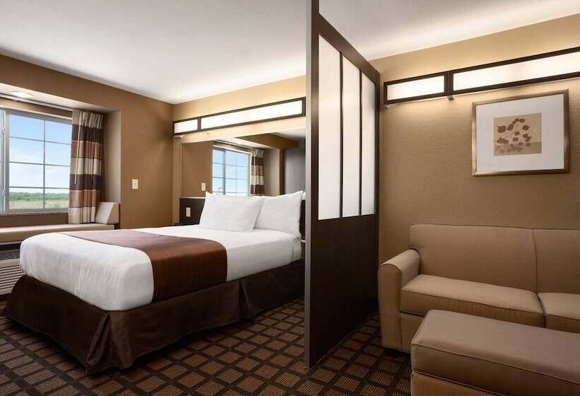 Люкс, Microtel Inn & Suites By Wyndham Kenedy/karnes City