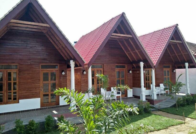 اتاق استاندارد سه تخته با چشم‌انداز باغ, Elegant Green Beach Resort