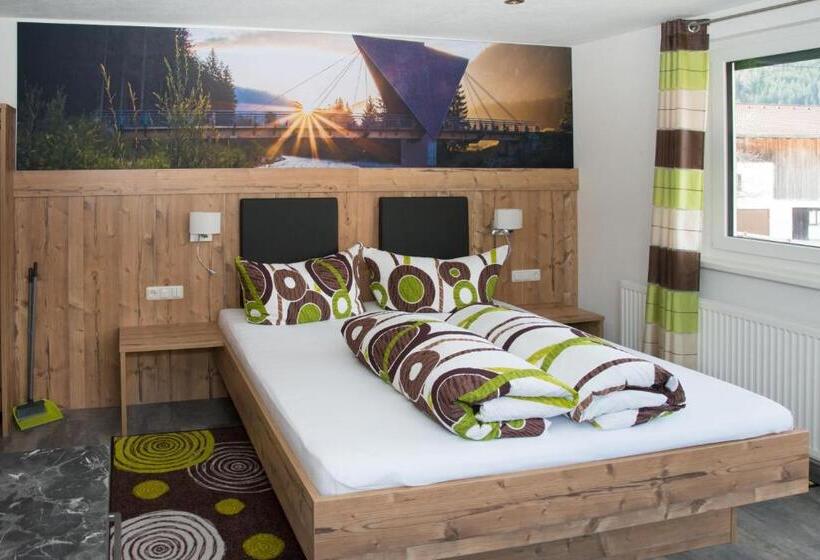 Студио Стандарт с Балконом, Haus Moosbrugger