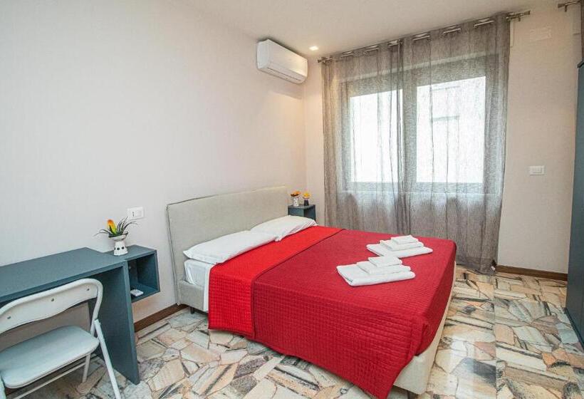 Четырехместный Номер Стандарт, Suebi Rooms