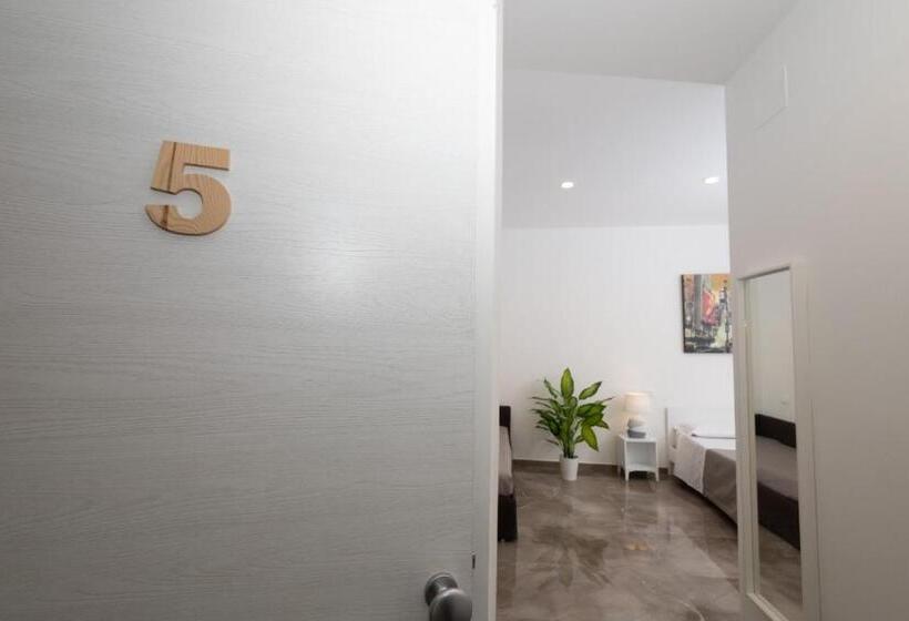 Четырехместный Номер Классик, Suebi Rooms