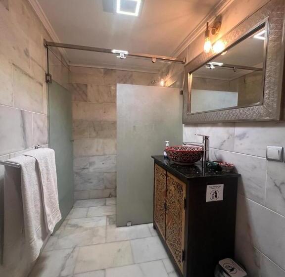سوییت با چشم‌انداز باغ, Riad Fez Mahal