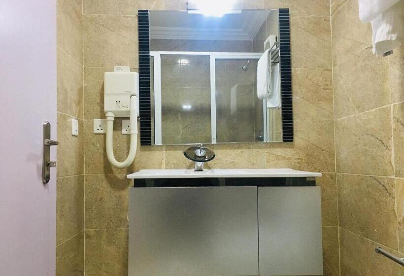 اتاق لوکس, Bw Starfire