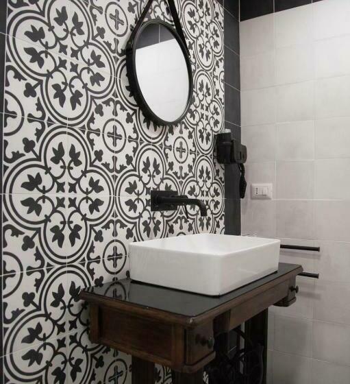 اتاق استاندارد چهار تخته, Bottega Orafa Guest House