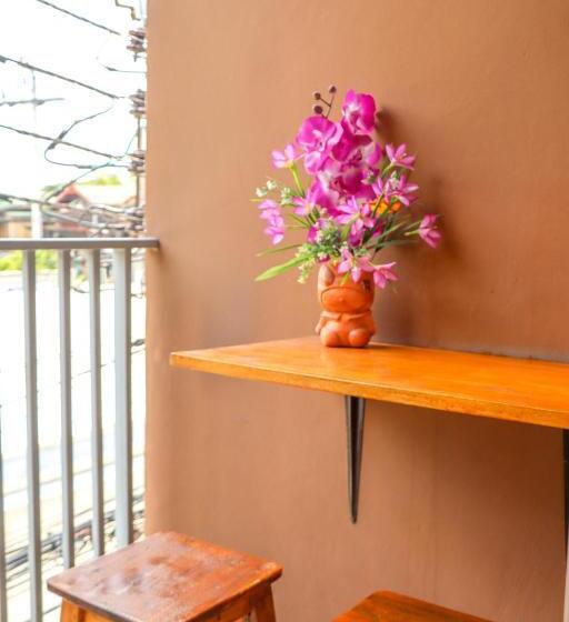 家庭间, Pranot Apartment & Spa