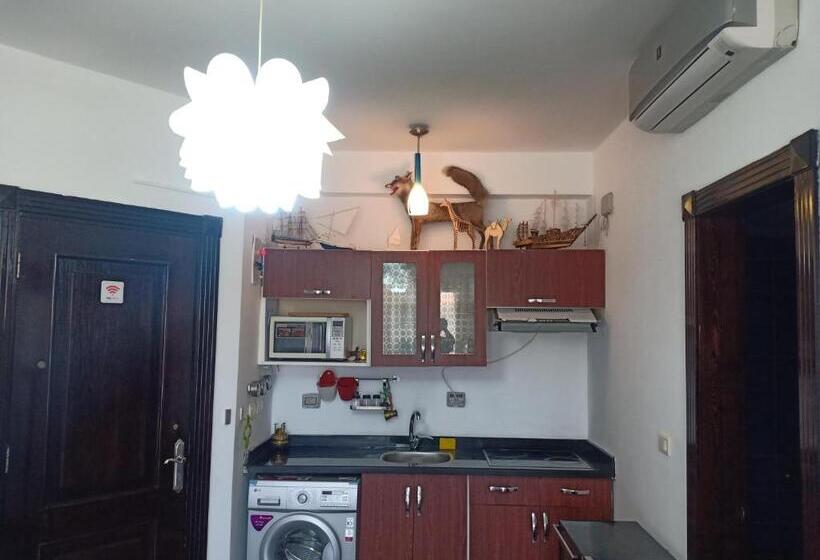استودیوی استاندارد با چشم‌انداز دریا, شاليهات بورتو مطروح فيو بحر Porto Matrouh Sea View Families Only