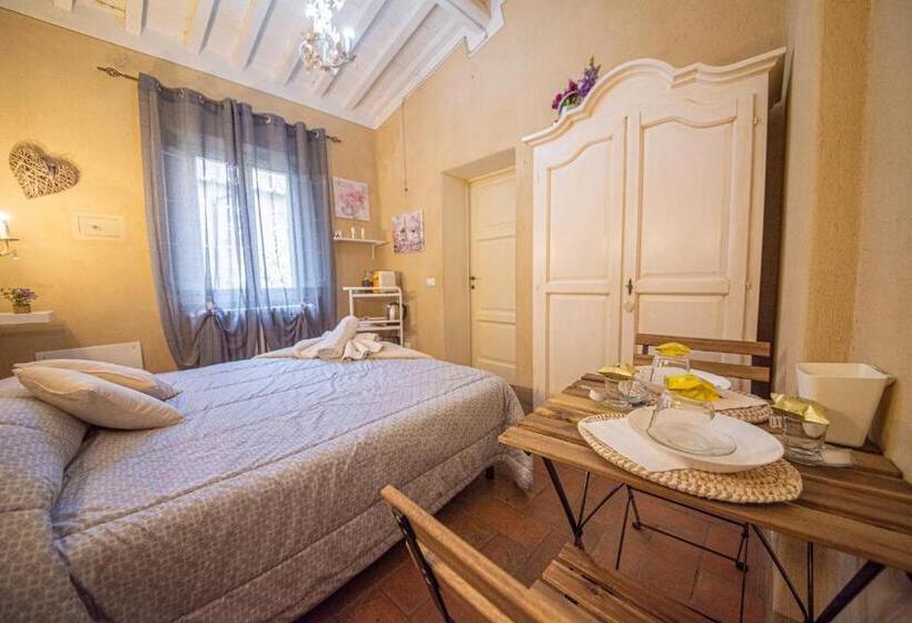 Номер Стандарт, Il Giardino Segreto B&b